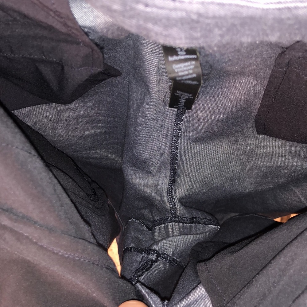 🤑PRICE DROP🤑 Men’s Lululemon Shorts - Size 31 - Picture 7 of 7